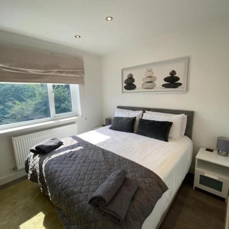 Quiet North London - 2 X Double Bedrooms - Close To Station And 20Mins Central London Totteridge 외부 사진